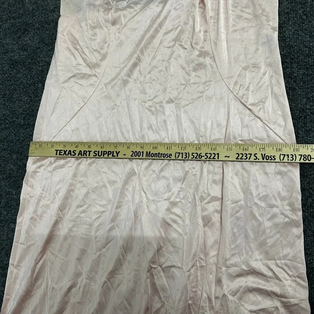 Vanity Fair Full Slip Womens Size 38L Pink Lace Trim Floral Embroidered Vintage